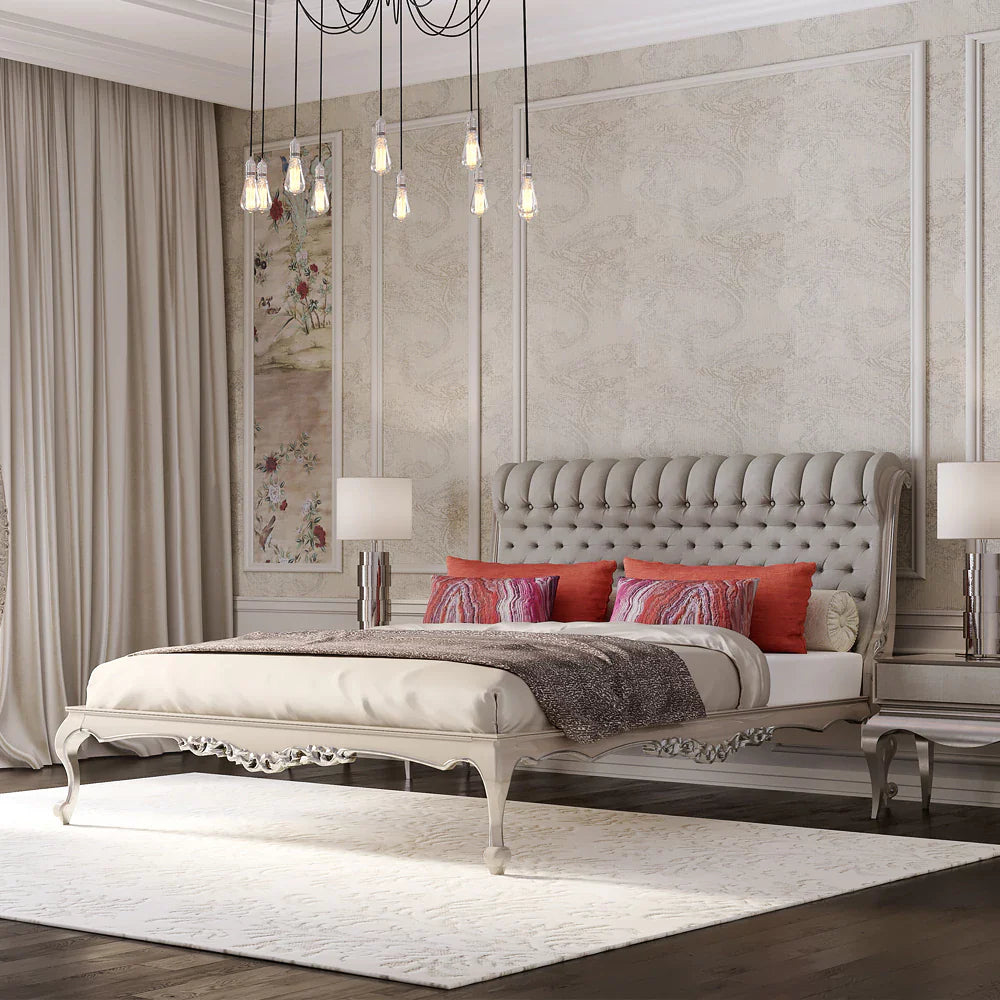 Royal Style Carved Bed with Antique Wooden Frame