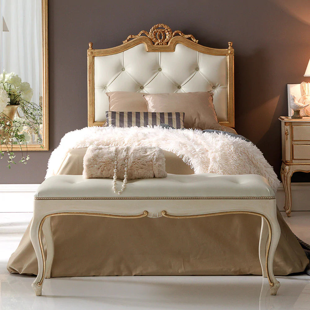 Antique Style Wooden Carved Bed with Timeless Design