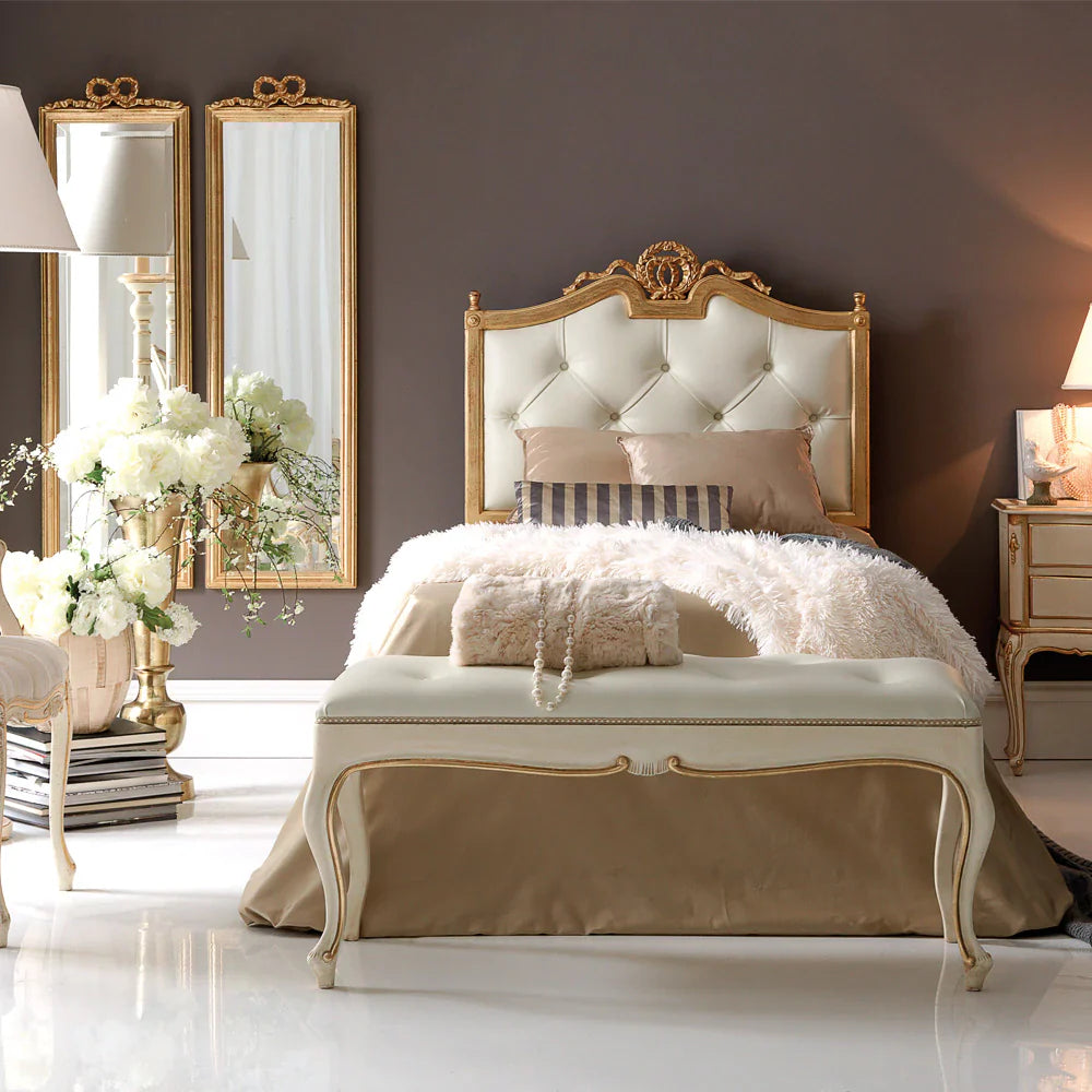 Antique Style Wooden Carved Bed with Timeless Design
