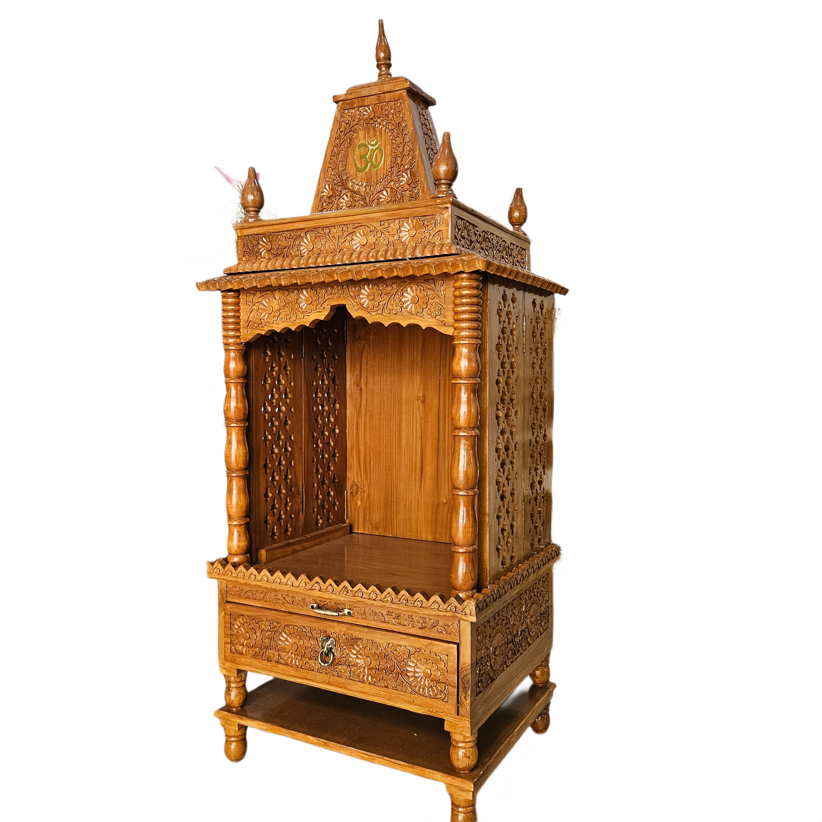 Luxury Wooden Temple with Spacious Prayer Area - Image 2